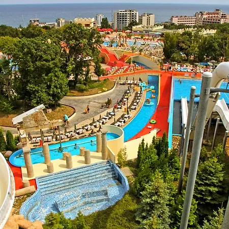 דירה Lovely Nest With Glass Veranda *